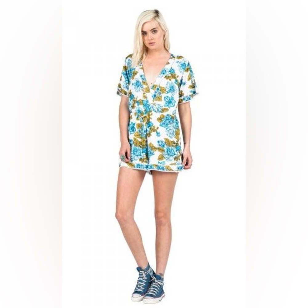 Volcom Tropical Floral Print Open Back Romper Size Medium